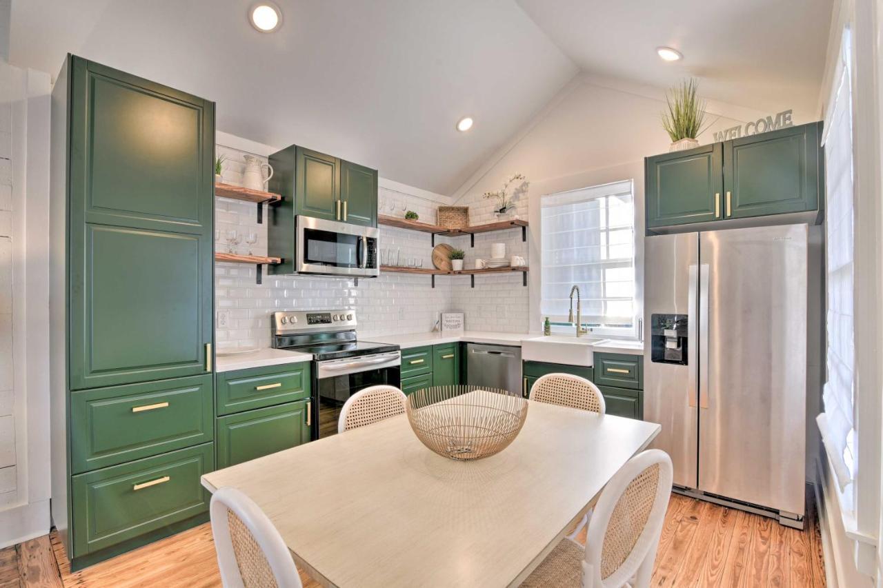 Bright Galveston Cottage Close To Beach And Strand Luaran gambar