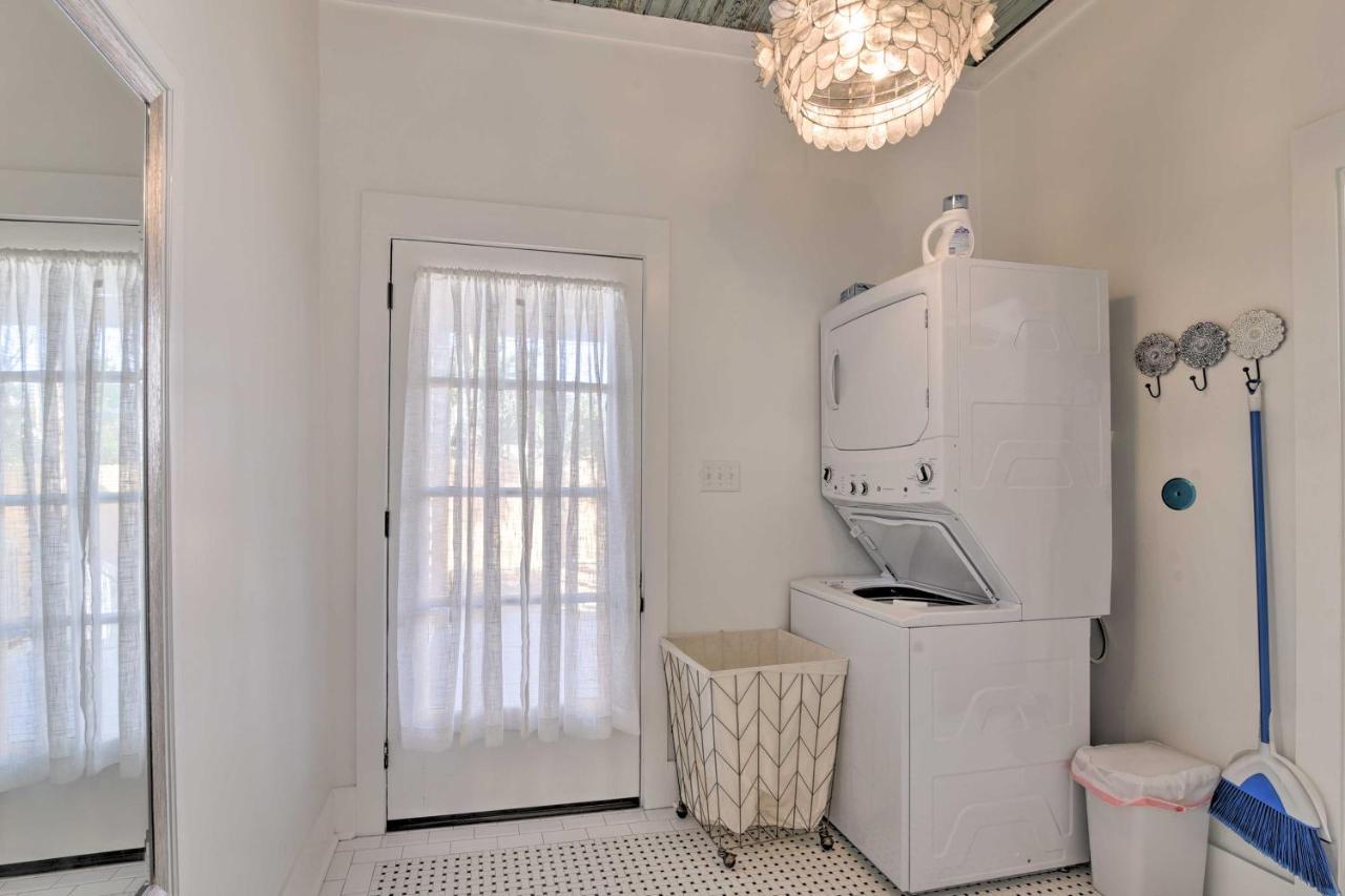 Bright Galveston Cottage Close To Beach And Strand Luaran gambar