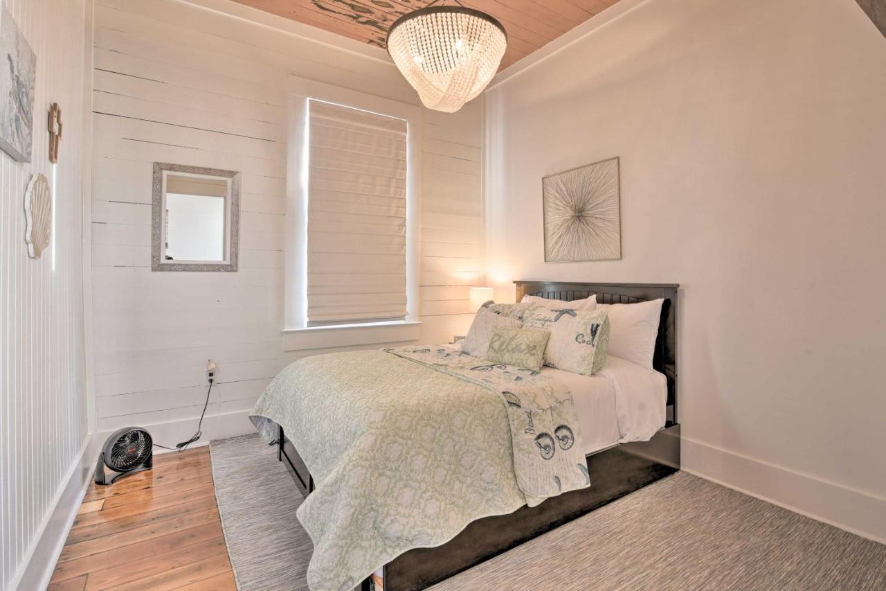 Bright Galveston Cottage Close To Beach And Strand Luaran gambar