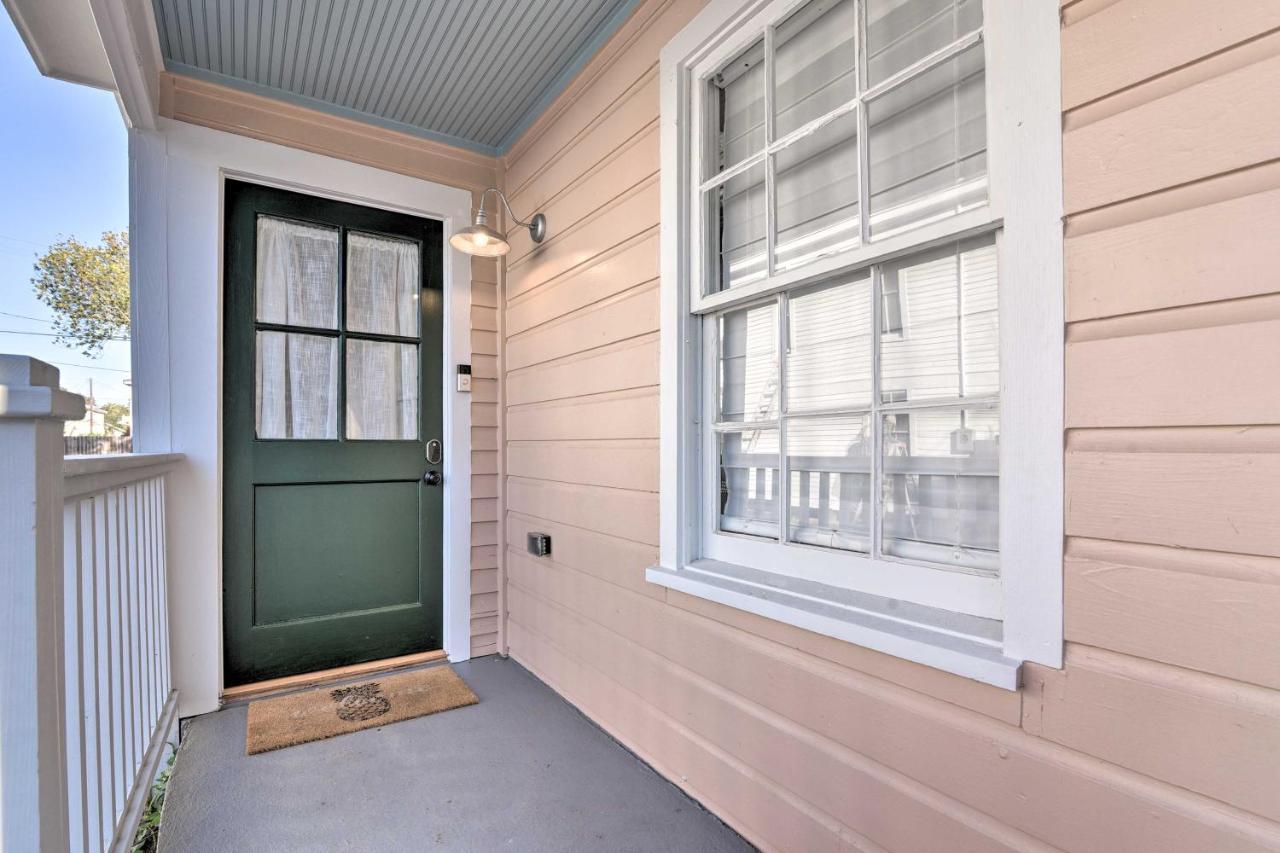 Bright Galveston Cottage Close To Beach And Strand Luaran gambar